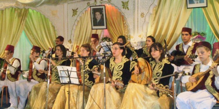 أشهر الطبوع الغنائية الجزائرية ,, ظهر في القرن الـ 15 م ويشبه الموسيقى الأندلسية