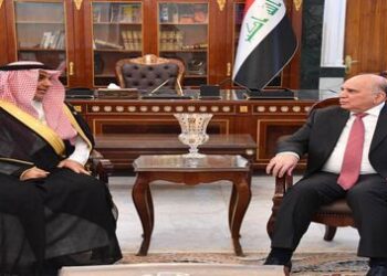 وزير الخارجيَّة يلتقي بسفير المملكة العربيَّة السعوديَّة