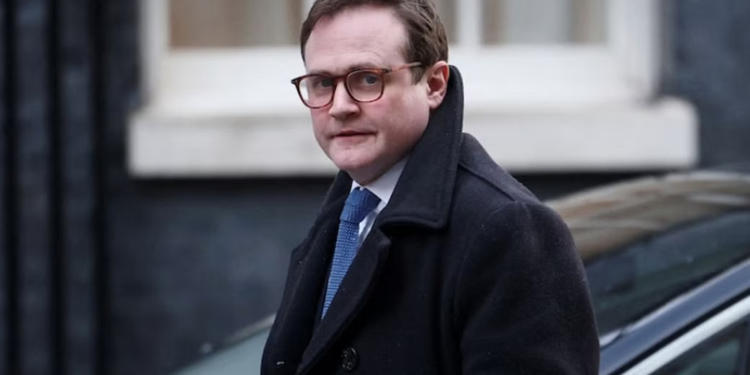 بريطانيا تطالب الصين بإغـــلاق (مراكز شرطة سرية) داخل أراضيها