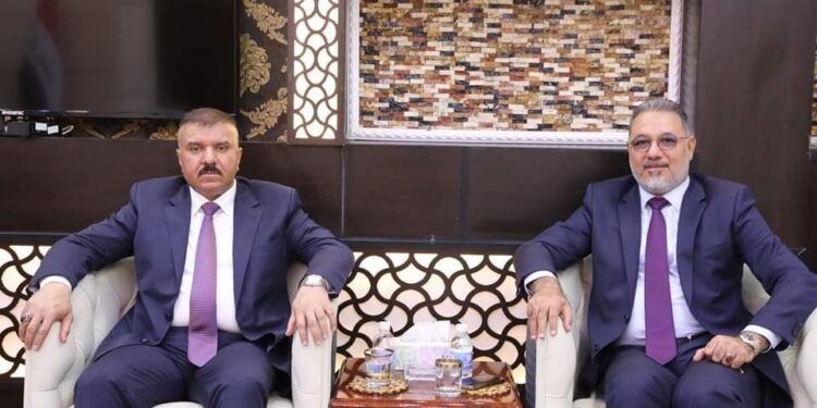 وزير الداخلية يلتقي رئيس الهيئة الوطنية للمساءلة والعدالة والبحث بــ (التعاون والتنسيق المشترك)