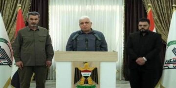 الفياض يعلن الموافقة على اعادة 30 ألفا من (المفسوخة عقودهم للحشد الشعبي)