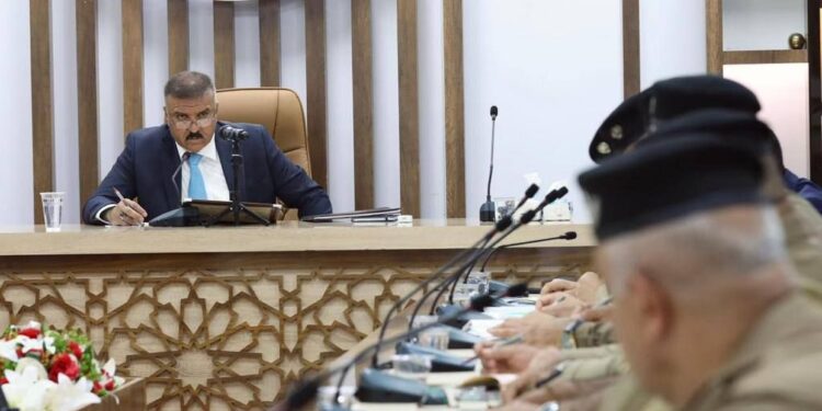 وزير الداخلية يؤكد ضرورة تكثيــــف الجهود الرقابية و مكافحة الفساد بجميع اشكاله