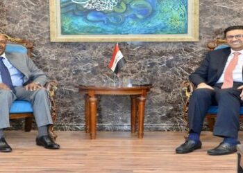 العراق والصومال يبحثان “تعزيز العلاقات الثنائية”