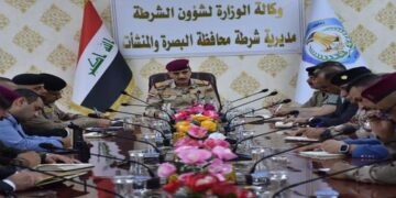 قائد عمليات البصرة يعقد مؤتمرا لمناقشة المستجدات الامنية في المحافظة