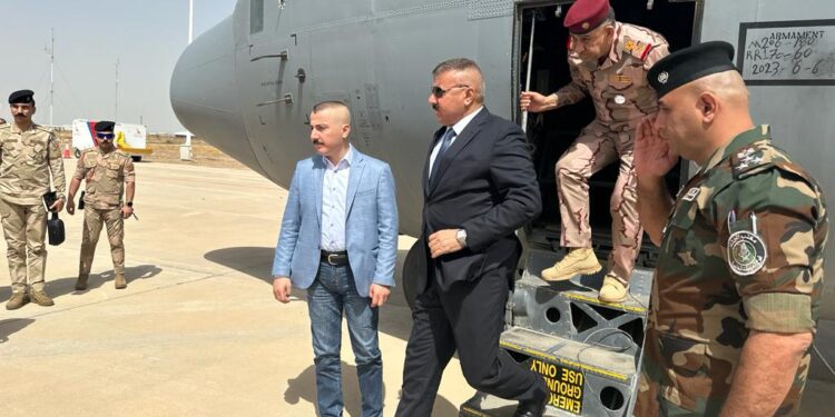 وزير الداخلية يصل ميسان لمتابعة الأوضاع الأمنية بعد توتر وأعمال عنف