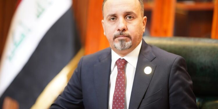 الاعلان عن استرجاع (224 مليون دينار) تم اختلاسه في إحدى دوائر البلدية