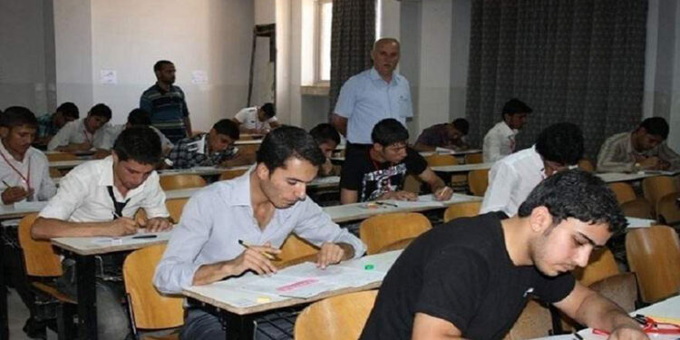 لجنة التربية النيابية .. قنوات تيليجرام تسرّب أسئلة الامتحانات !