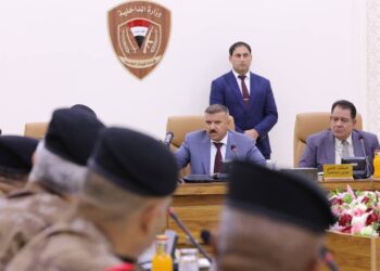 وزير الداخلية يفتتــــح مركز مراقبة الكاميرات الحدودية