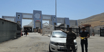 مباحثات بين (كوردستان وايران) لفتــح معبـــر حدودي جديد