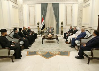 رئيس الجمهورية عبد اللطيف يستقبل مجلس الطوائف المسيحية