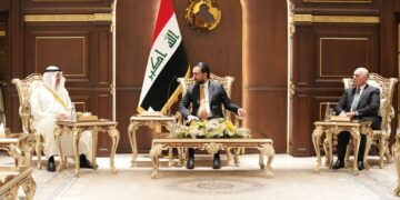 الحلبوسي يستقبل وزيرَ الخارجية الكويتي والبحث في تفعيل الدبلوماسية البرلمانية بين (العراق والكويت)