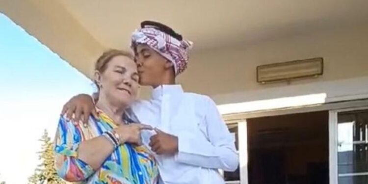 إطلالة لافتة لنجل كريستيانو رونالدو