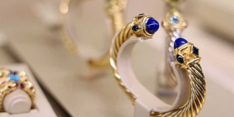 تفاصيل أكبر حادثة سرقة مجوهرات في تاريخ أمريكا