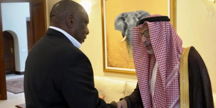 خادم الحرمين يبعث “رسالة شفهية” إلى رئيس جنوب أفريقيا