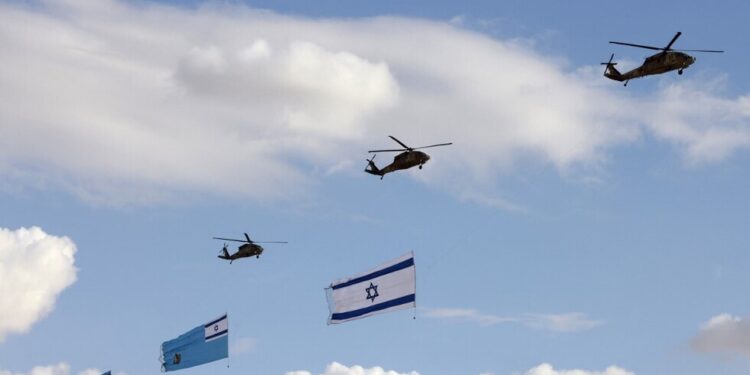 اسرائيل ..إضراب الطيارين يهدد سلاح الجو