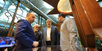 امين بغداد وامين طهران يبحثان “التعاون الثنائي وتعزيز العلاقات المشتركة”