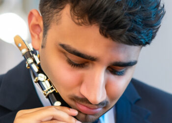 أحبّ فتاة وعزف في عرسها بالصدفة !