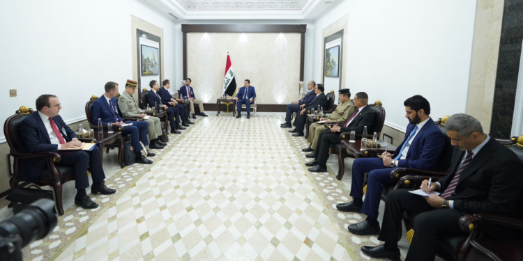 السوداني يستقبل وزير الجيوش الفرنسية