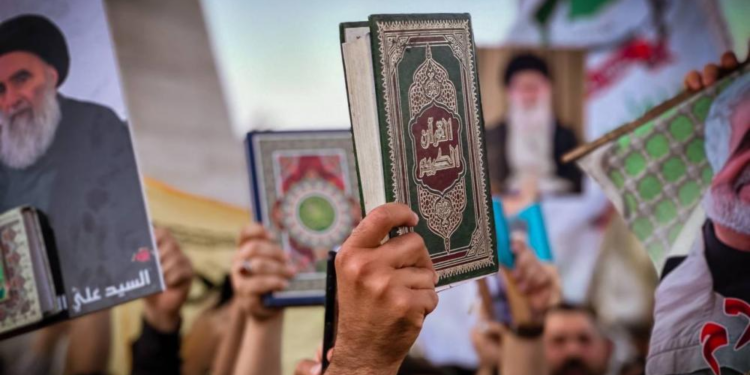 بغداد: قطع الطرق المؤدية إلى الجسر المعلّق والشارع الواصل لساحة الطيران