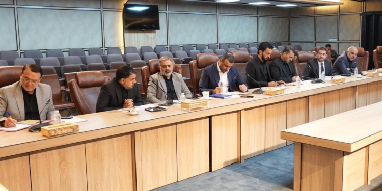 اجتماع نيابي مغلق مع محافظ البنك المركزي