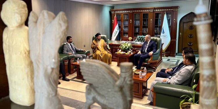 الحكيم يزور شبكة الاعلام العراقي