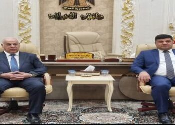 وزير الثقافة يصل الى الديوانية