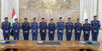 قائد الشرطة الاتحادية يؤكد أهمية المسؤولية التي تقع على (الضباط المتخرجين)