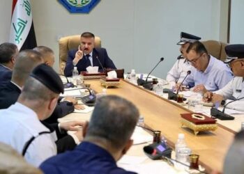 الشمري يؤكد على إيجاد الحلول المناسبة لحـــل مشكلة (نظام تسجيل المركبات وإجازات السياقة)