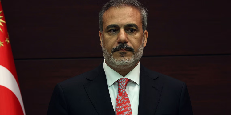 تركيا تحث الدنمارك على اتخاذ إجراءات عاجلة لـ(منع حرق المصاحف)