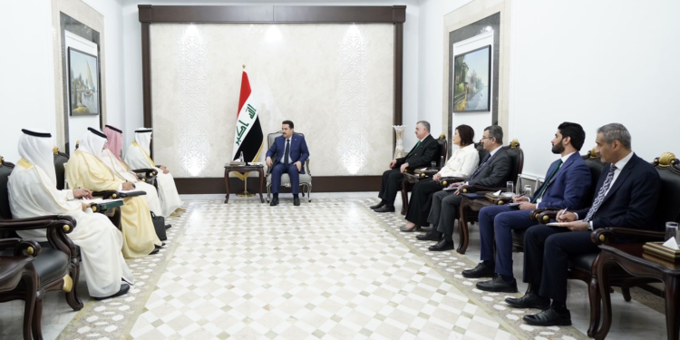 السوداني يستقبل الأمين العام لمجلس التعاون لدول الخليج العربية