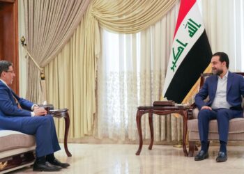الحلبوسي يلتقي وزيرَ خارجية اليمن