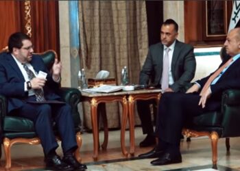 وزير الدفاع يلتقي وفداً امريكياً