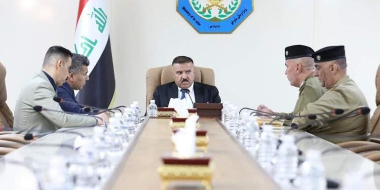 الشمري يناقش تقرير هيئة النزاهة بشأن الجواز الالكتروني