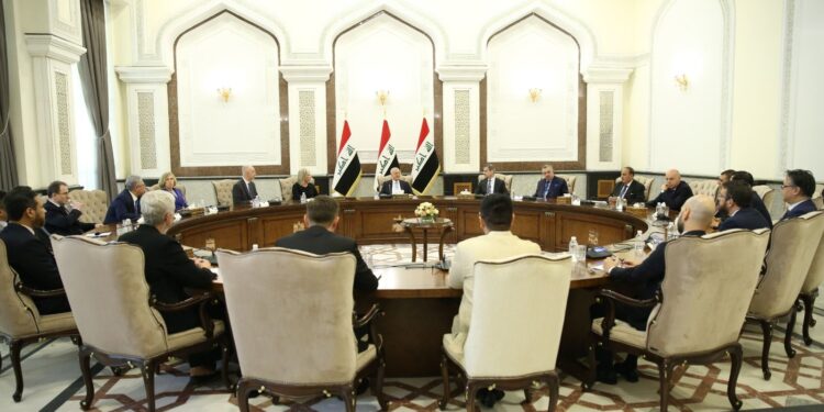 رئيس الجمهورية يؤكد على اتخاذ “إجراءات مشددة لحماية السفارات كافة”