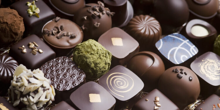 الشوكولاتة ترتفع اسعارها إلى أعلى مستوى منذ عقد