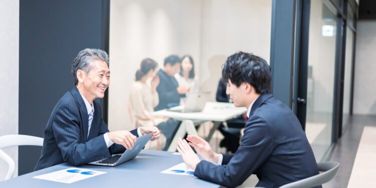 اليابانيون يلجأون لشركات لمساعدتهم على الاستقالة من وظائفهم !