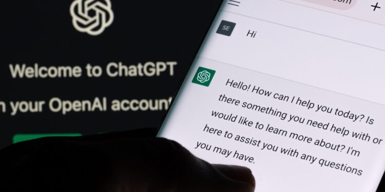 كُتّاب يرفعون دعوى على الشركة المالكة لـ Chatgpt