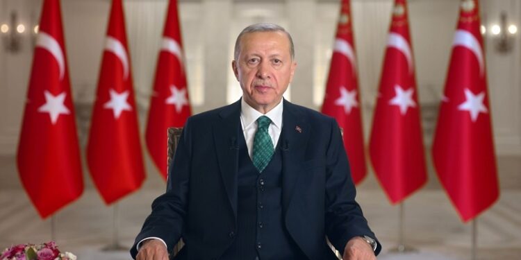 الاعلان عن زيارة مرتقبة لـ اردوغان الى العراق لبحث ملف المياه