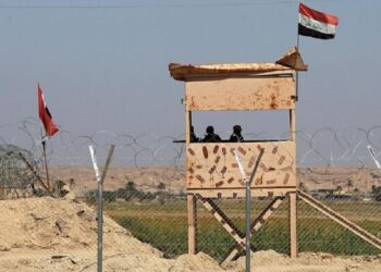 العراق يعزز تواجده العسكري على “الخط الصفري مع إيران”