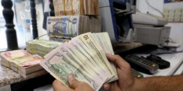 عقوبات على 50 شركة وجهة تجارية لم تلتزم بالبيع والشراء بالدينار العراقي