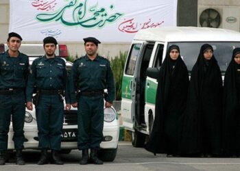 منظمة العفو الدولية تعرب عن “قلقها” من عودة “شرطة الأخلاق لشوارع إيران”