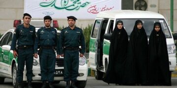 منظمة العفو الدولية تعرب عن “قلقها” من عودة “شرطة الأخلاق لشوارع إيران”