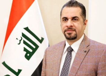مستشار رئيس الوزراء يوضح تفاصيل ماحصل من “تزامن في تفجير خطوط النقل واحتراق المحطة في البصرة”