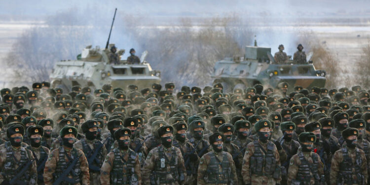 الصين تستعرض بقدرة جيشها على مهاجة تايوان في وثائقي جديد