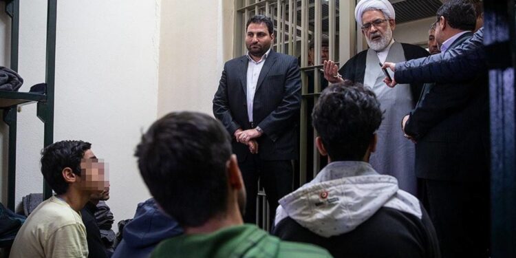 إيران .. تعيّين مدعي عام خاضع لعقوبات غربية رئيســـاً للمحكمة العليا