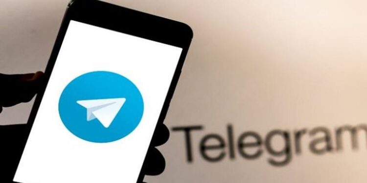 الاتصالات توضح سبب حجب “تطبيق تيليغرام”