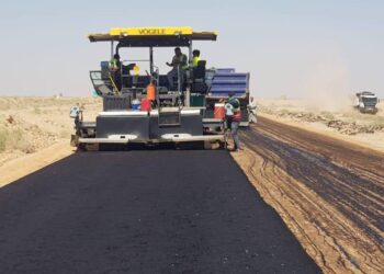 إنجاز 60% من مشروع تأهيل طريق (كربلاء- بغداد) للزائرين
