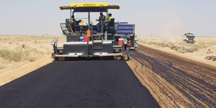 إنجاز 60% من مشروع تأهيل طريق (كربلاء- بغداد) للزائرين
