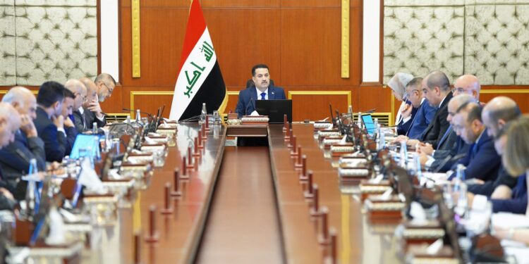 السوداني يعلن عن جلسة حكومية “استثنائية” تخص الشباب اليوم