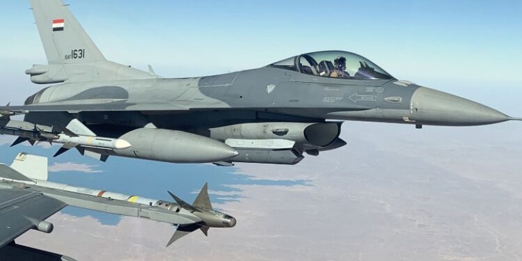 تدمير نفقاً لعصابات داعش في جبال حمرين من قبل طيران القوة الجوية